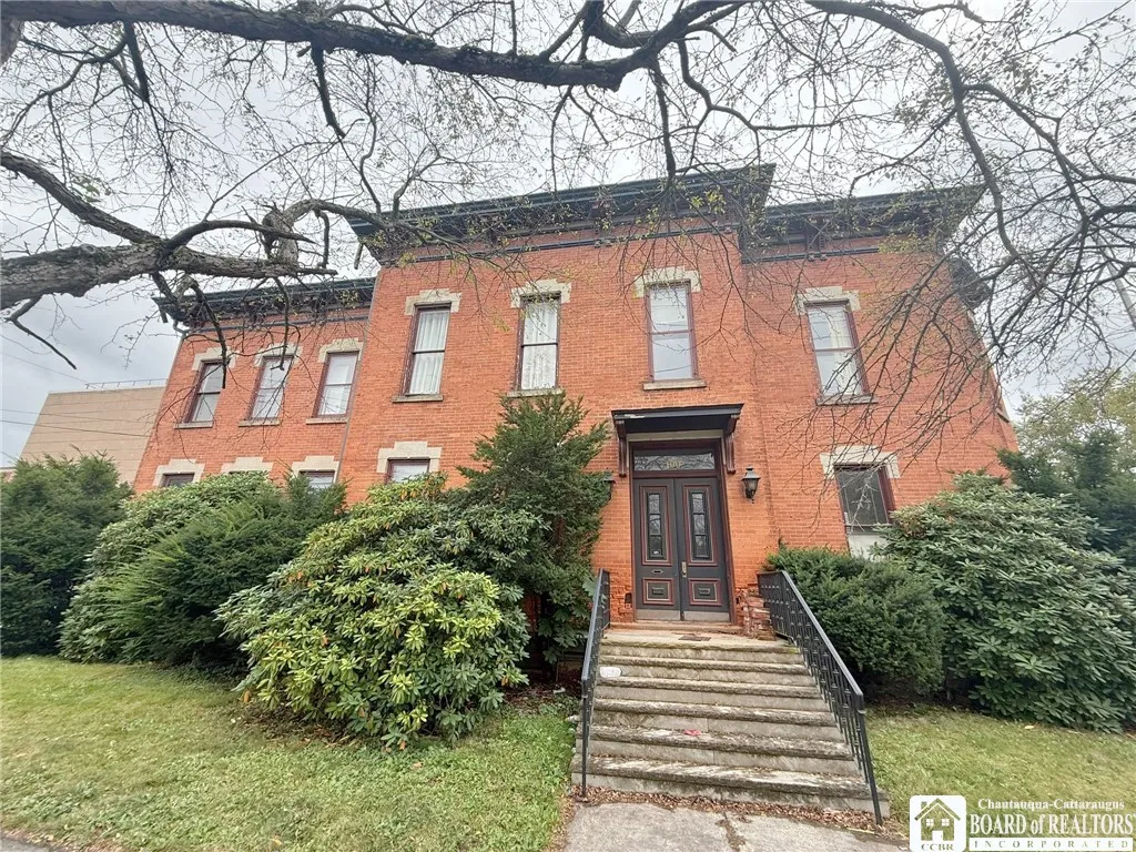 100 East 5th Street, Jamestown, New York 14701, Jamestown, New York 14701, ,Commercial Sale,For Sale,100 East 5th Street, Jamestown, New York 14701,0,R1635693