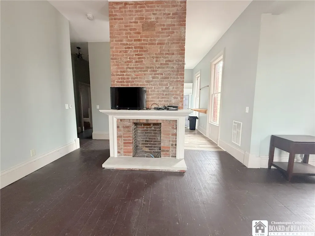 100 East 5th Street, Jamestown, New York 14701, Jamestown, New York 14701, ,Commercial Sale,For Sale,100 East 5th Street, Jamestown, New York 14701,0,R1635693