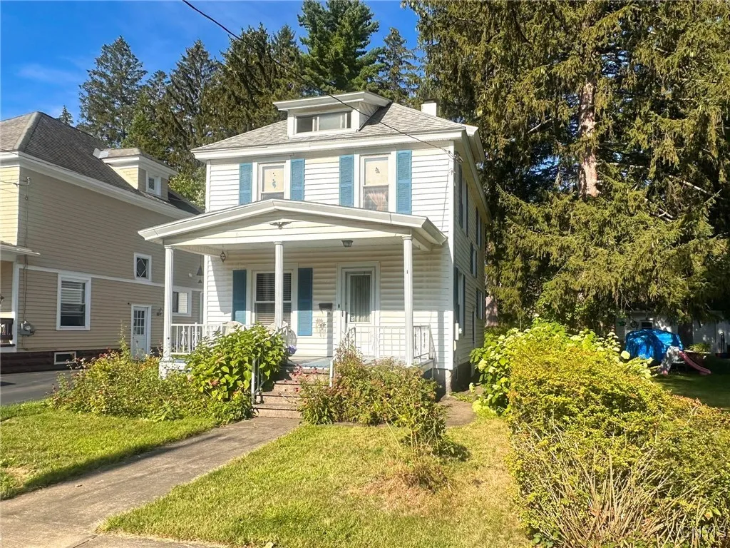90 South Fourth Avenue, German Flatts, New York 13, German Flatts, New York 13357, 3 Bedrooms Bedrooms, 7 Rooms Rooms,2 BathroomsBathrooms,Residential,For Sale,90 South Fourth Avenue, German Flatts, New York 13,0,S1635883