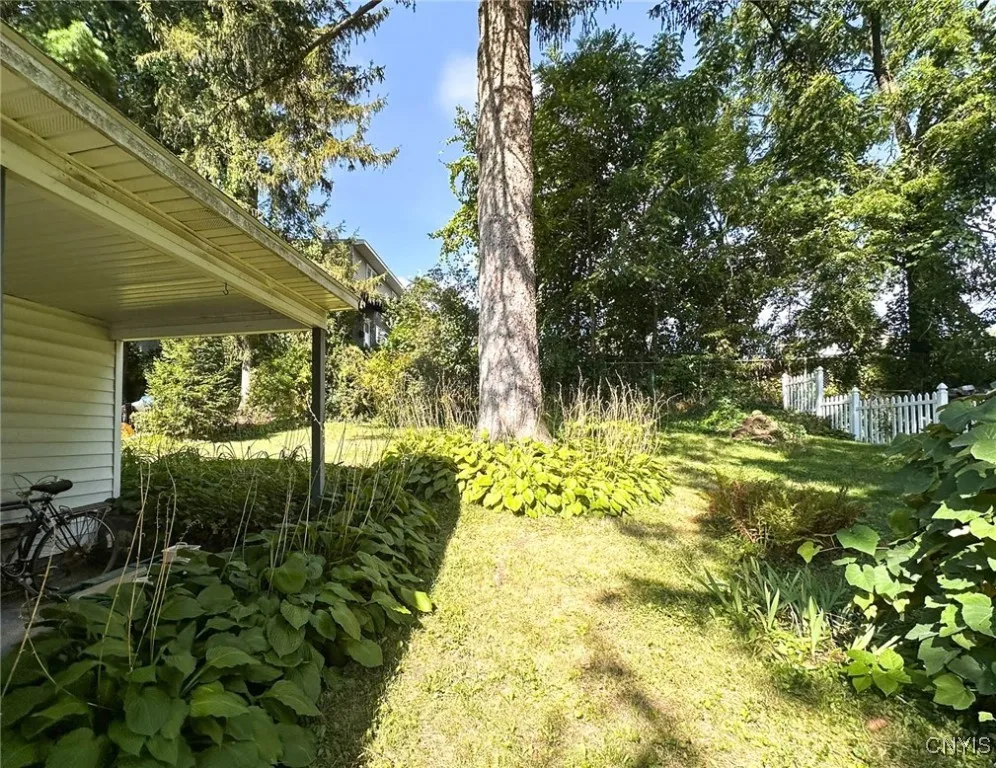 90 South Fourth Avenue, German Flatts, New York 13, German Flatts, New York 13357, 3 Bedrooms Bedrooms, 7 Rooms Rooms,2 BathroomsBathrooms,Residential,For Sale,90 South Fourth Avenue, German Flatts, New York 13,0,S1635883