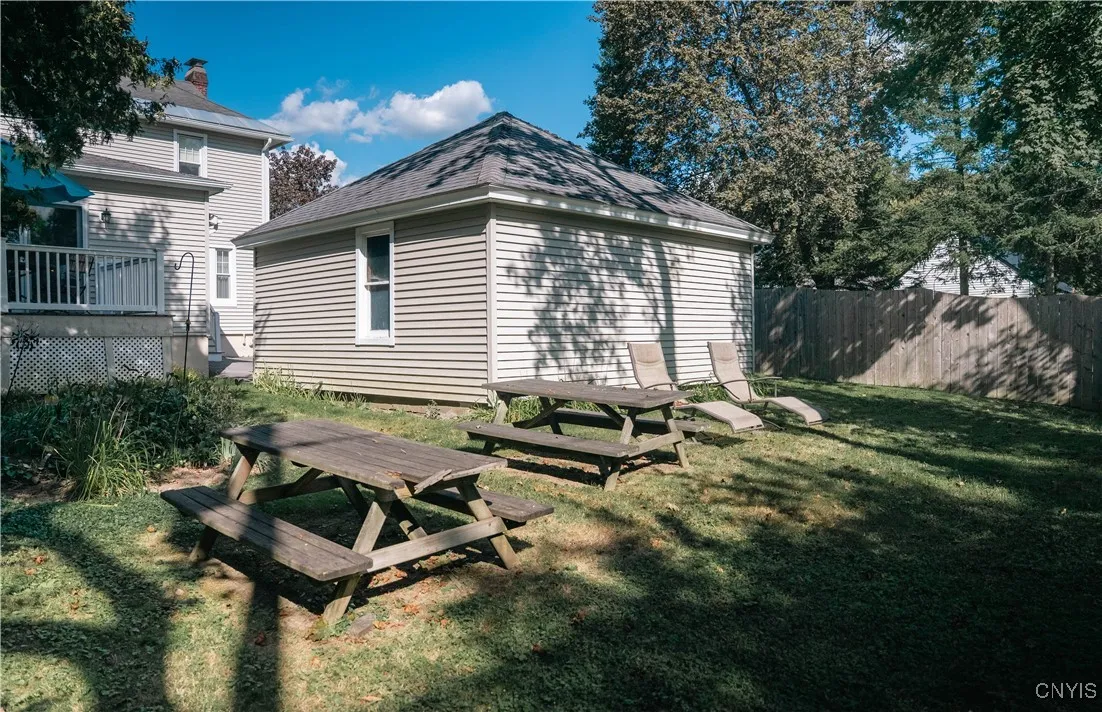 18 Geer Avenue, Utica, New York 13501, Utica, New York 13501, 4 Bedrooms Bedrooms, 10 Rooms Rooms,1 BathroomBathrooms,Residential,For Sale,18 Geer Avenue, Utica, New York 13501,0,S1635780