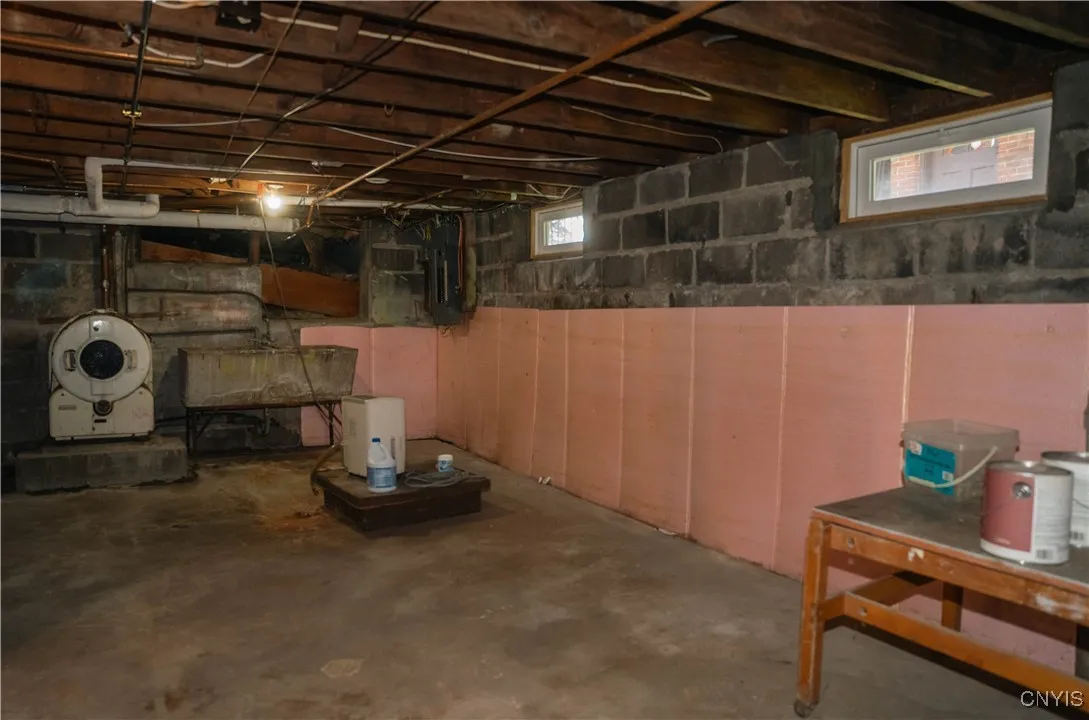 18 Geer Avenue, Utica, New York 13501, Utica, New York 13501, 4 Bedrooms Bedrooms, 10 Rooms Rooms,1 BathroomBathrooms,Residential,For Sale,18 Geer Avenue, Utica, New York 13501,0,S1635780
