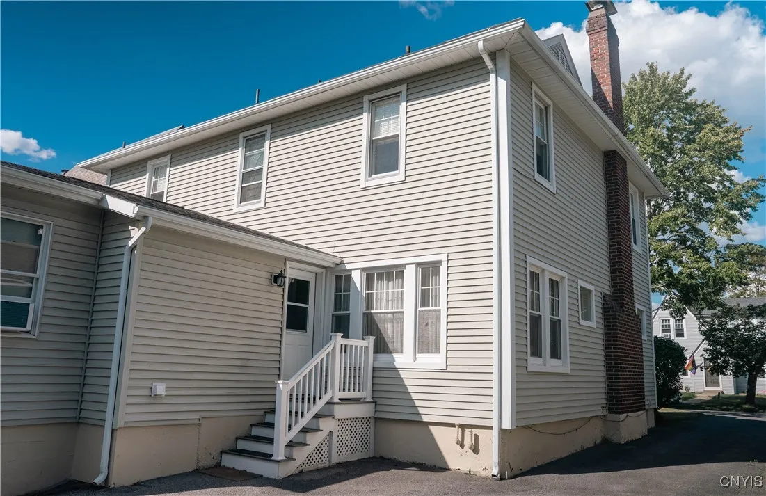 18 Geer Avenue, Utica, New York 13501, Utica, New York 13501, 4 Bedrooms Bedrooms, 10 Rooms Rooms,1 BathroomBathrooms,Residential,For Sale,18 Geer Avenue, Utica, New York 13501,0,S1635780