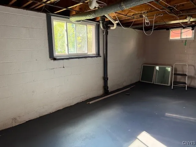 111 Deborah Drive, Salina, New York 13088, Salina, New York 13088, 3 Bedrooms Bedrooms, 8 Rooms Rooms,1 BathroomBathrooms,Residential,For Sale,111 Deborah Drive, Salina, New York 13088,0,S1635924