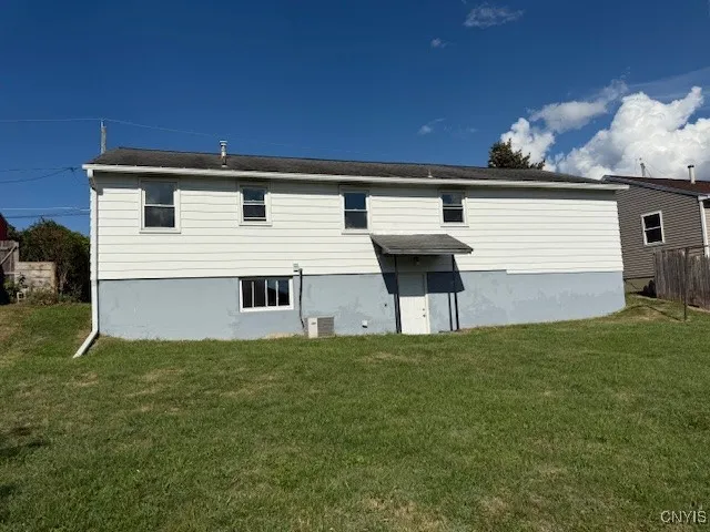 111 Deborah Drive, Salina, New York 13088, Salina, New York 13088, 3 Bedrooms Bedrooms, 8 Rooms Rooms,1 BathroomBathrooms,Residential,For Sale,111 Deborah Drive, Salina, New York 13088,0,S1635924