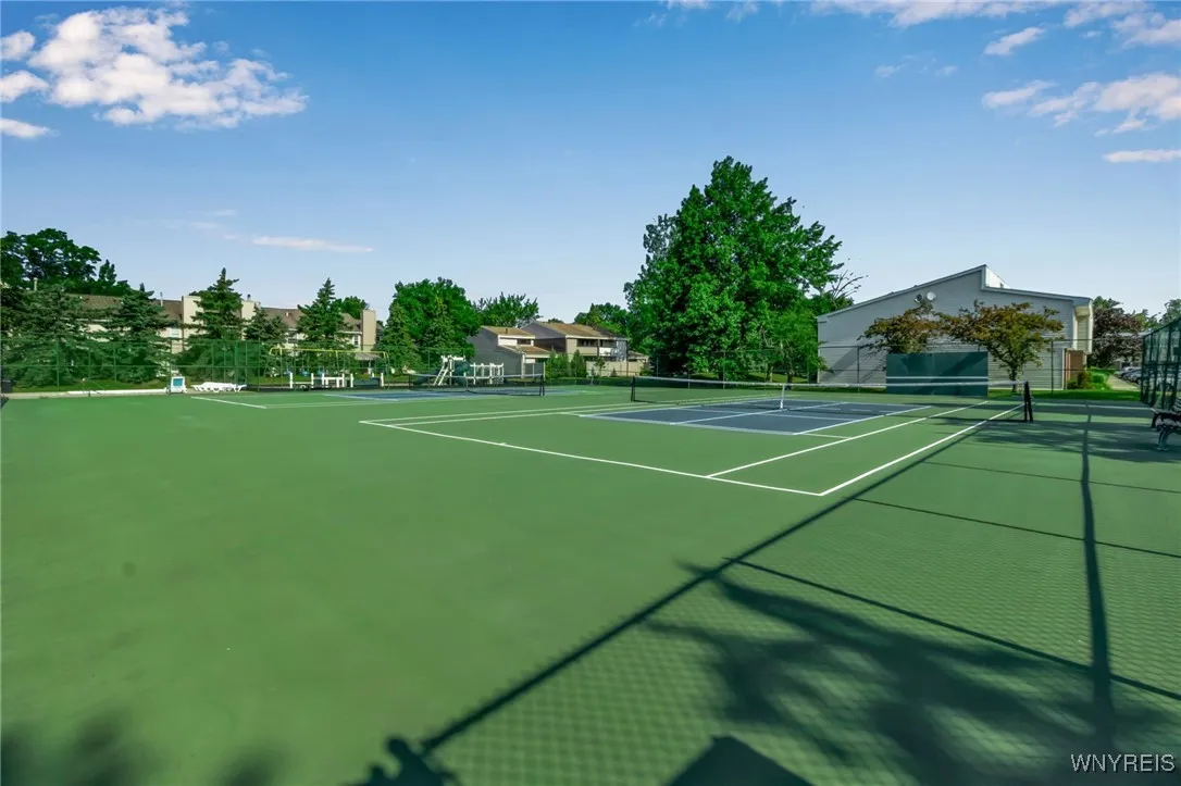 21 Coolbrook Court A, Amherst, New York 14051, Amherst, New York 14051, 1 Bedroom Bedrooms, 4 Rooms Rooms,1 BathroomBathrooms,Residential,For Sale,21 Coolbrook Court A, Amherst, New York 14051,0,B1635975