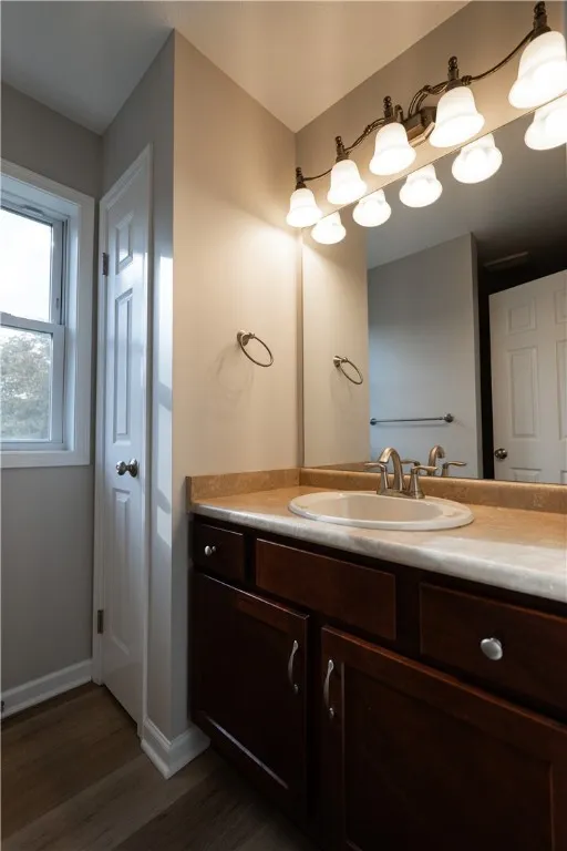 649 Kayloc Circle, Webster, New York 14580, Webster, New York 14580, 4 Bedrooms Bedrooms, 11 Rooms Rooms,2 BathroomsBathrooms,Residential Lease,For Rent,649 Kayloc Circle, Webster, New York 14580,0,R1635986