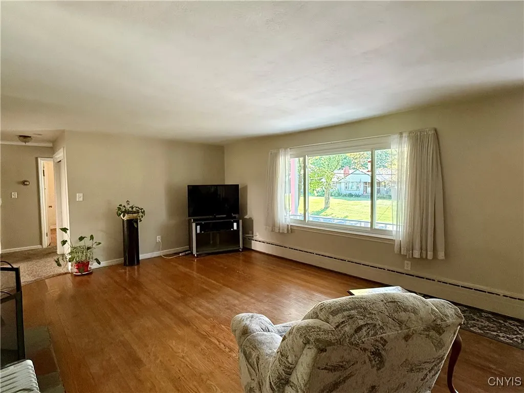 423 North Orchard Road, Geddes, New York 13209, Geddes, New York 13209, 3 Bedrooms Bedrooms, 7 Rooms Rooms,1 BathroomBathrooms,Residential,For Sale,423 North Orchard Road, Geddes, New York 13209,0,S1634657