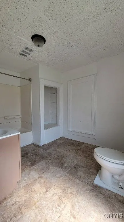 2nd floor apt bathroom