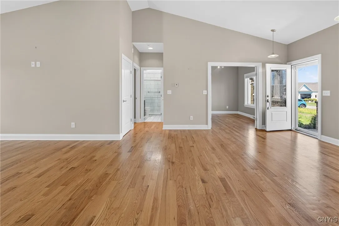 206 Marineview Drive, Sullivan, New York 13037, Sullivan, New York 13037, 4 Bedrooms Bedrooms, 8 Rooms Rooms,3 BathroomsBathrooms,Residential,For Sale,206 Marineview Drive, Sullivan, New York 13037,0,S1635795