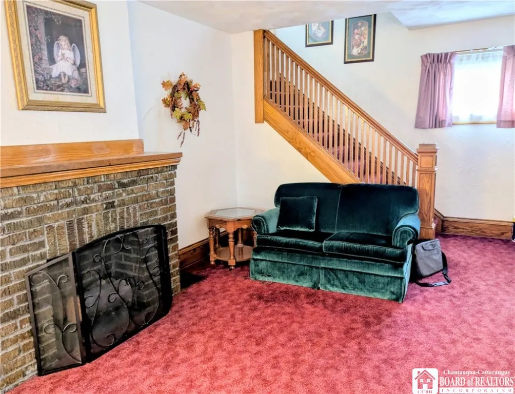 392 Broadhead Avenue, Jamestown, New York 14701, Jamestown, New York 14701, 3 Bedrooms Bedrooms, 8 Rooms Rooms,1 BathroomBathrooms,Residential,For Sale,392 Broadhead Avenue, Jamestown, New York 14701,0,R1635562