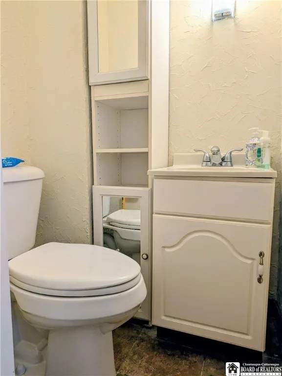 392 Broadhead Avenue, Jamestown, New York 14701, Jamestown, New York 14701, 3 Bedrooms Bedrooms, 8 Rooms Rooms,1 BathroomBathrooms,Residential,For Sale,392 Broadhead Avenue, Jamestown, New York 14701,0,R1635562