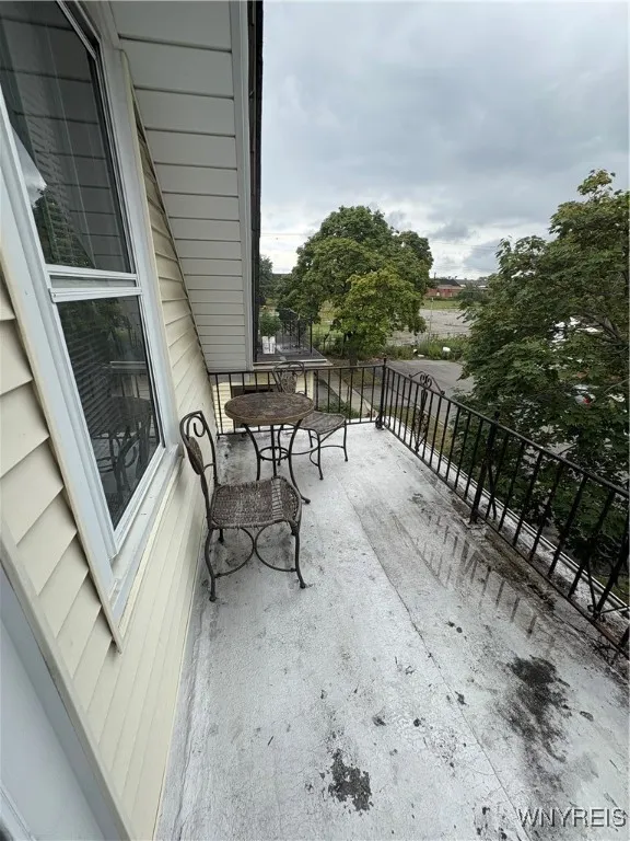 144 Ivanhoe Road, Cheektowaga, New York 14215, Cheektowaga, New York 14215, 5 Bedrooms Bedrooms, ,2 BathroomsBathrooms,Residential,For Sale,144 Ivanhoe Road, Cheektowaga, New York 14215,0,B1632655