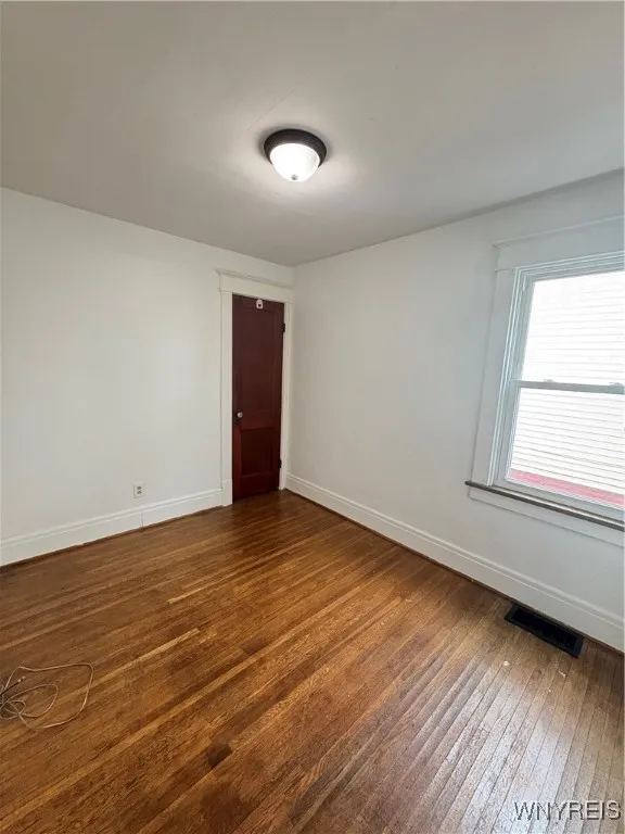 144 Ivanhoe Road, Cheektowaga, New York 14215, Cheektowaga, New York 14215, 5 Bedrooms Bedrooms, ,2 BathroomsBathrooms,Residential,For Sale,144 Ivanhoe Road, Cheektowaga, New York 14215,0,B1632655