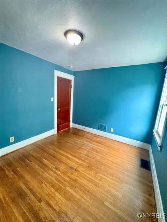 144 Ivanhoe Road, Cheektowaga, New York 14215, Cheektowaga, New York 14215, 5 Bedrooms Bedrooms, ,2 BathroomsBathrooms,Residential,For Sale,144 Ivanhoe Road, Cheektowaga, New York 14215,0,B1632655