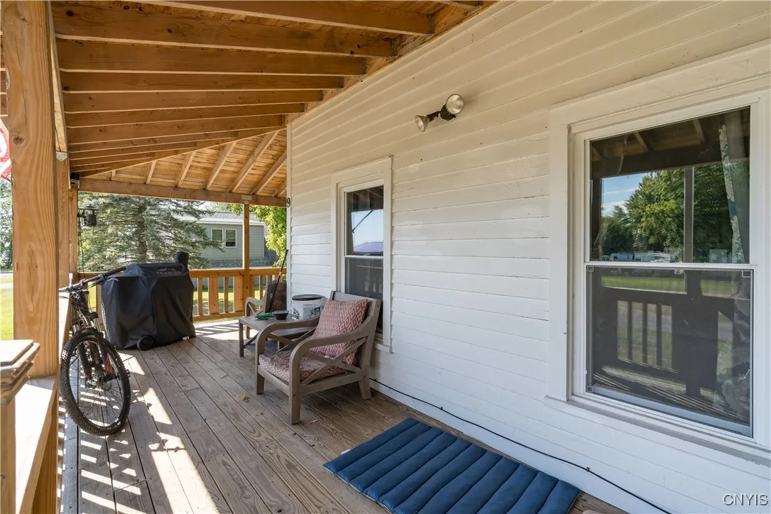 9 Redfield Street, Constantia, New York 13044, Constantia, New York 13044, 2 Bedrooms Bedrooms, 6 Rooms Rooms,1 BathroomBathrooms,Residential,Closed,9 Redfield Street, Constantia, New York 13044,0,S1635991