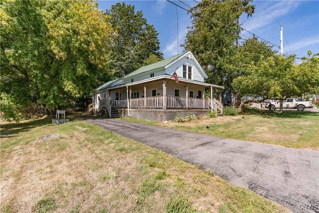 9 Redfield Street, Constantia, New York 13044, Constantia, New York 13044, 2 Bedrooms Bedrooms, 6 Rooms Rooms,1 BathroomBathrooms,Residential,Closed,9 Redfield Street, Constantia, New York 13044,0,S1635991