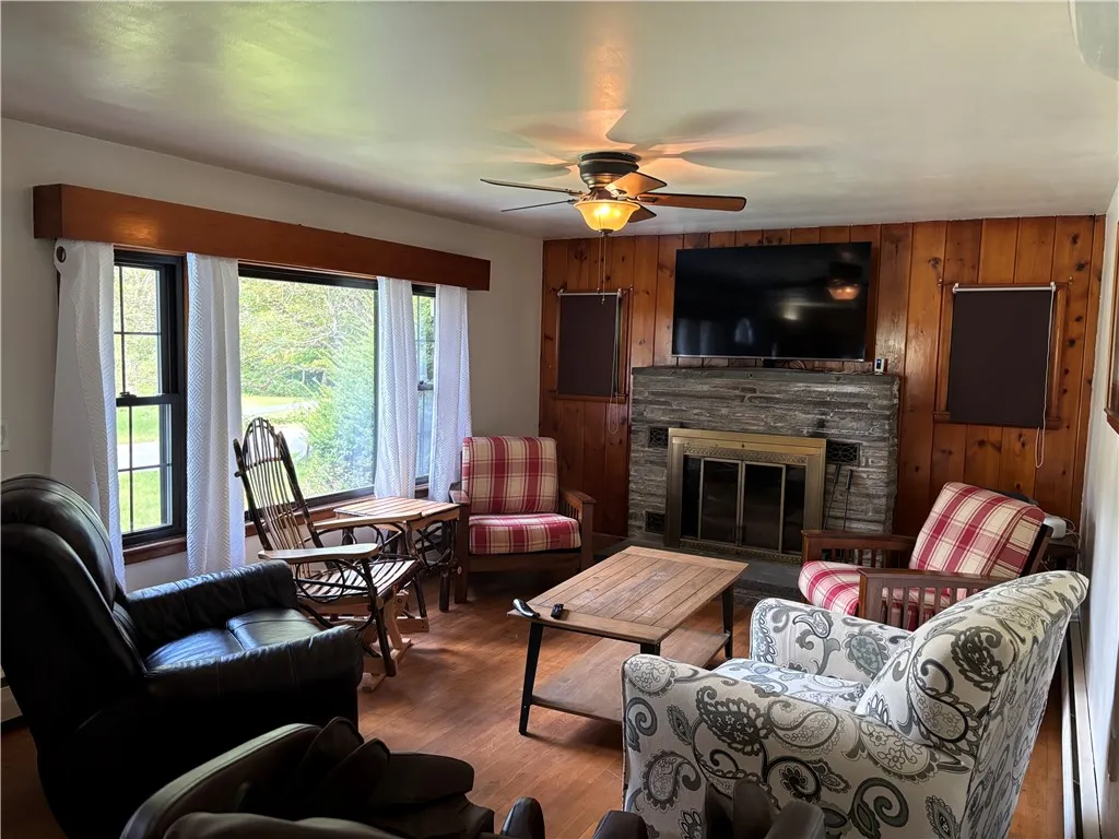 69 Jay Street, Sidney, New York 13839, Sidney, New York 13839, 2 Bedrooms Bedrooms, 5 Rooms Rooms,1 BathroomBathrooms,Residential,For Sale,69 Jay Street, Sidney, New York 13839,0,R1635375