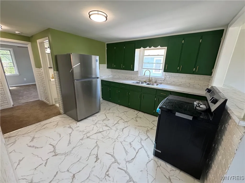 397 Brighton Road, Tonawanda, New York 14150, Tonawanda, New York 14150, 3 Bedrooms Bedrooms, 6 Rooms Rooms,1 BathroomBathrooms,Residential Lease,For Rent,397 Brighton Road, Tonawanda, New York 14150,0,B1636068