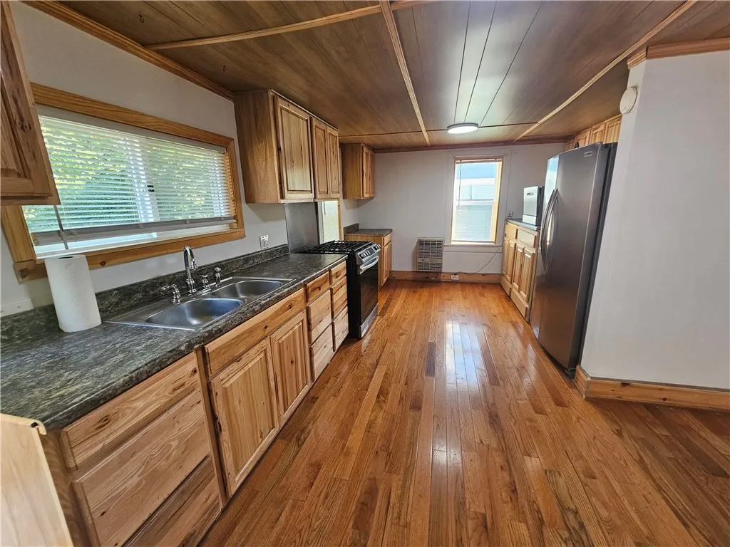 15 River Lane, Barker, New York 13746, Barker, New York 13746, 1 Bedroom Bedrooms, 4 Rooms Rooms,1 BathroomBathrooms,Residential,For Sale,15 River Lane, Barker, New York 13746,0,R1636069
