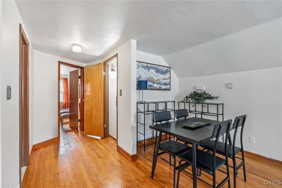 512 Boyden Street, Syracuse, New York 13206, Syracuse, New York 13206, 4 Bedrooms Bedrooms, ,2 BathroomsBathrooms,Residential,Closed,512 Boyden Street, Syracuse, New York 13206,0,S1636076