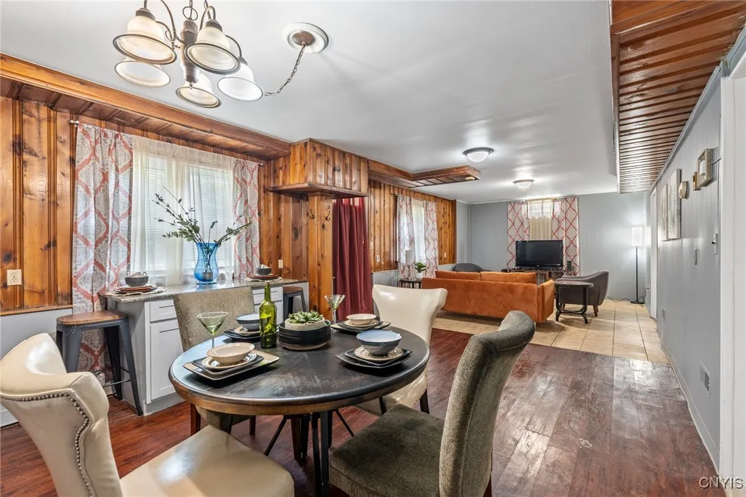 512 Boyden Street, Syracuse, New York 13206, Syracuse, New York 13206, 4 Bedrooms Bedrooms, ,2 BathroomsBathrooms,Residential,Closed,512 Boyden Street, Syracuse, New York 13206,0,S1636076