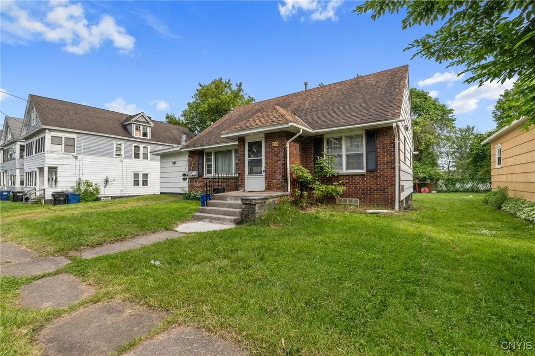 512 Boyden Street, Syracuse, New York 13206, Syracuse, New York 13206, 4 Bedrooms Bedrooms, ,2 BathroomsBathrooms,Residential,Closed,512 Boyden Street, Syracuse, New York 13206,0,S1636076