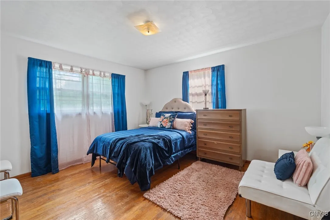 512 Boyden Street, Syracuse, New York 13206, Syracuse, New York 13206, 4 Bedrooms Bedrooms, ,2 BathroomsBathrooms,Residential,Closed,512 Boyden Street, Syracuse, New York 13206,0,S1636076