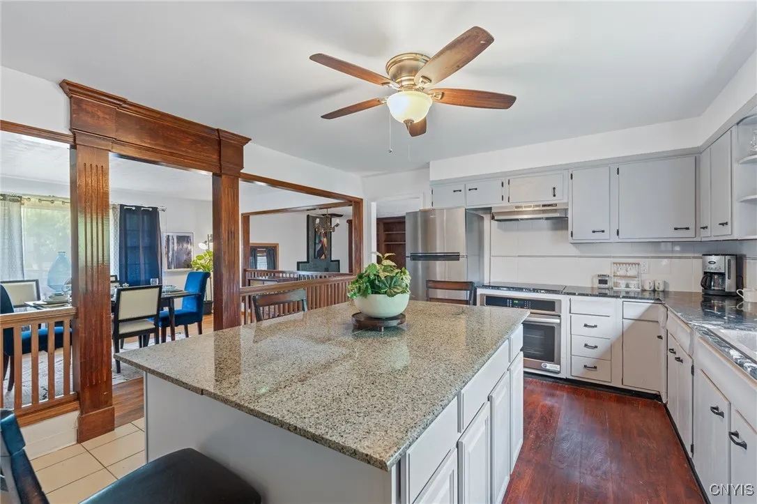 512 Boyden Street, Syracuse, New York 13206, Syracuse, New York 13206, 4 Bedrooms Bedrooms, ,2 BathroomsBathrooms,Residential,Closed,512 Boyden Street, Syracuse, New York 13206,0,S1636076