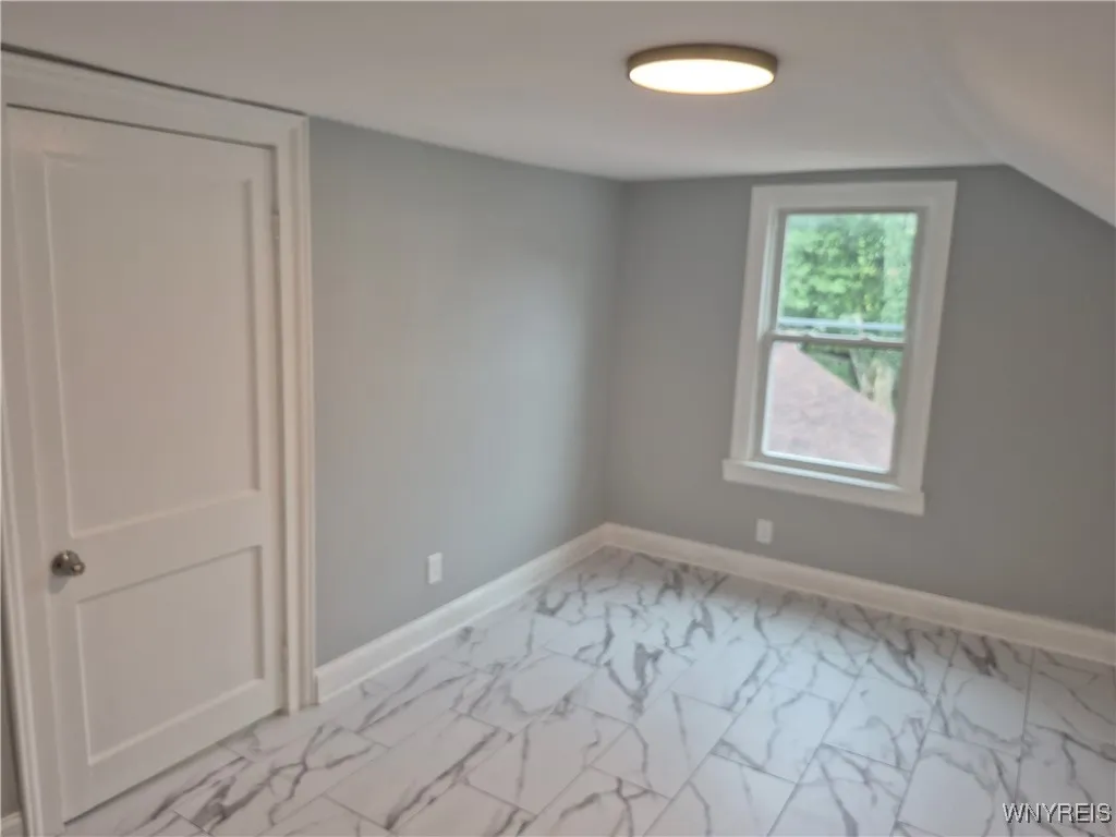 45 Hill Street, Tonawanda, New York 14150, Tonawanda, New York 14150, 3 Bedrooms Bedrooms, 8 Rooms Rooms,1 BathroomBathrooms,Residential,For Sale,45 Hill Street, Tonawanda, New York 14150,0,B1636083