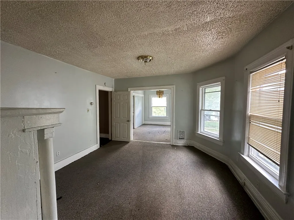 63 Peck Street, Rochester, New York 14609, Rochester, New York 14609, 6 Bedrooms Bedrooms, ,2 BathroomsBathrooms,Residential,For Sale,63 Peck Street, Rochester, New York 14609,0,R1635431