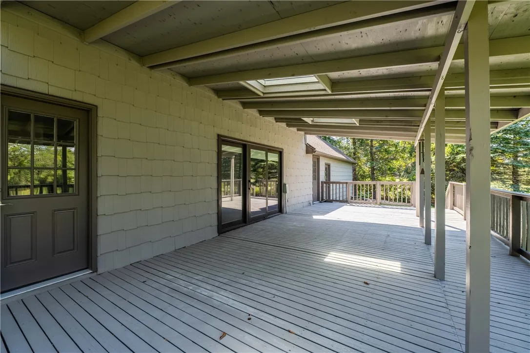 515 Manitou Road, Parma, New York 14468, Parma, New York 14468, 3 Bedrooms Bedrooms, 11 Rooms Rooms,2 BathroomsBathrooms,Residential,For Sale,515 Manitou Road, Parma, New York 14468,0,R1635827