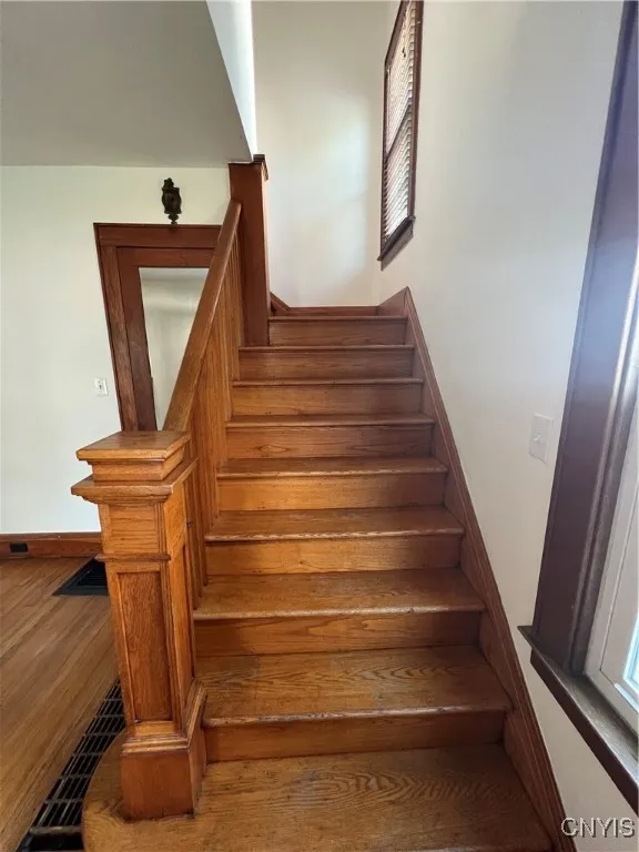 530 Whitter Avenue, Syracuse, New York 13204, Syracuse, New York 13204, 3 Bedrooms Bedrooms, 6 Rooms Rooms,1 BathroomBathrooms,Residential,Closed,530 Whitter Avenue, Syracuse, New York 13204,0,S1634158