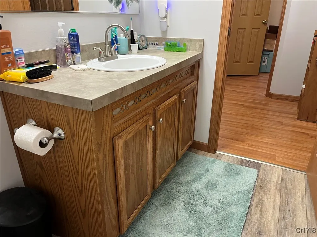 102 South Pazdur Boulevard South, Westmoreland, Ne, Westmoreland, New York 13440, 3 Bedrooms Bedrooms, 6 Rooms Rooms,2 BathroomsBathrooms,Residential,For Sale,102 South Pazdur Boulevard South, Westmoreland, Ne,0,S1635089