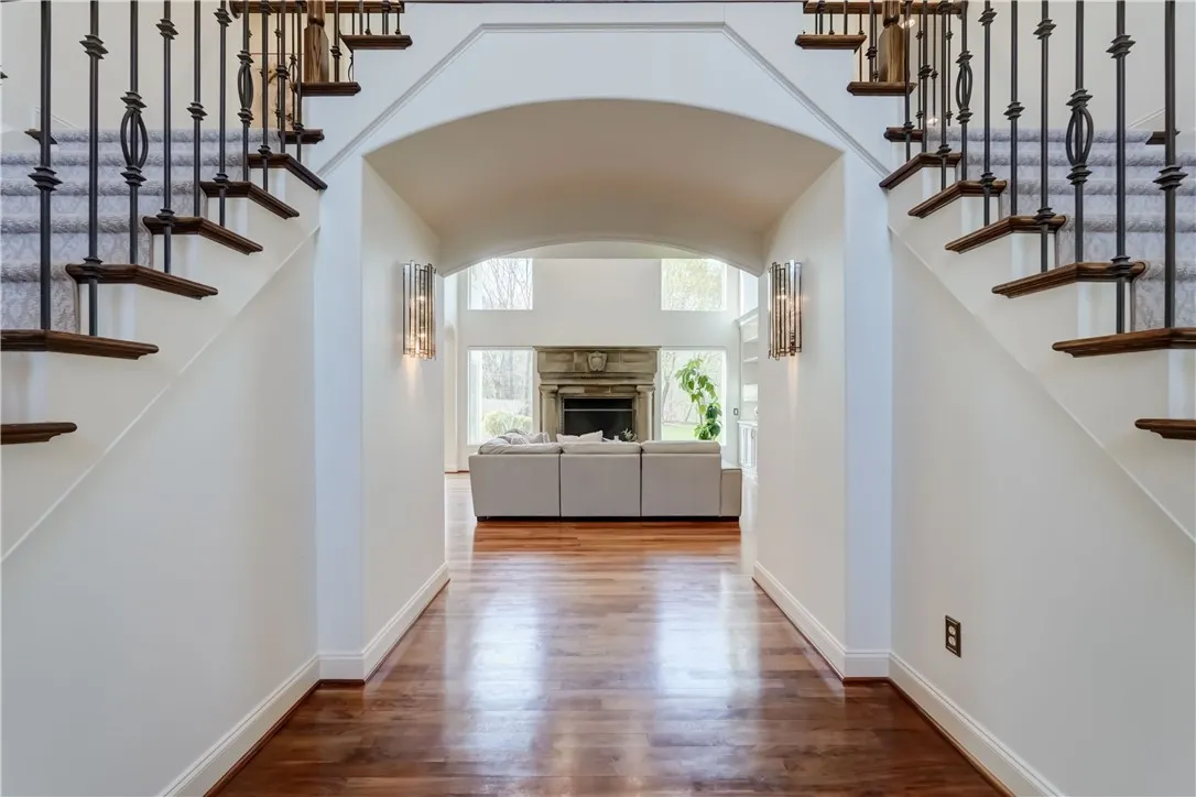 4 Windscape Park, Pittsford, New York 14534, Pittsford, New York 14534, 6 Bedrooms Bedrooms, 16 Rooms Rooms,5 BathroomsBathrooms,Residential,For Sale,4 Windscape Park, Pittsford, New York 14534,0,R1635234