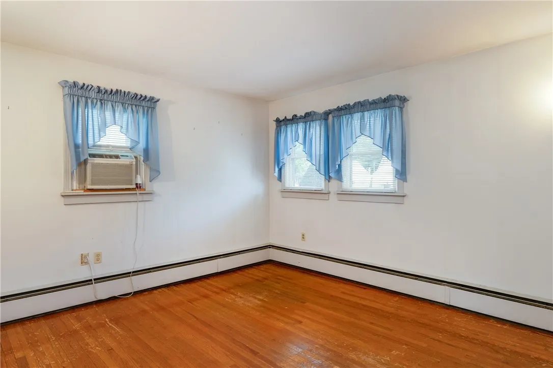 327 Noble Street, Elmira City, New York 14901, Elmira City, New York 14901, 3 Bedrooms Bedrooms, 7 Rooms Rooms,1 BathroomBathrooms,Residential,For Sale,327 Noble Street, Elmira City, New York 14901,0,R1634024