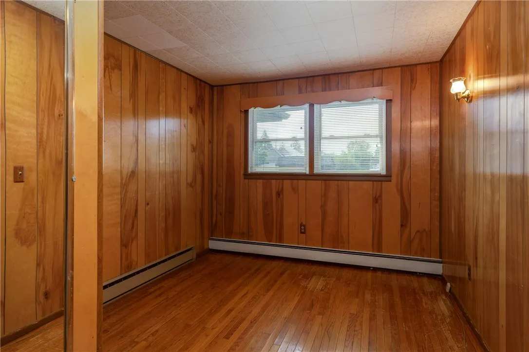 327 Noble Street, Elmira City, New York 14901, Elmira City, New York 14901, 3 Bedrooms Bedrooms, 7 Rooms Rooms,1 BathroomBathrooms,Residential,For Sale,327 Noble Street, Elmira City, New York 14901,0,R1634024