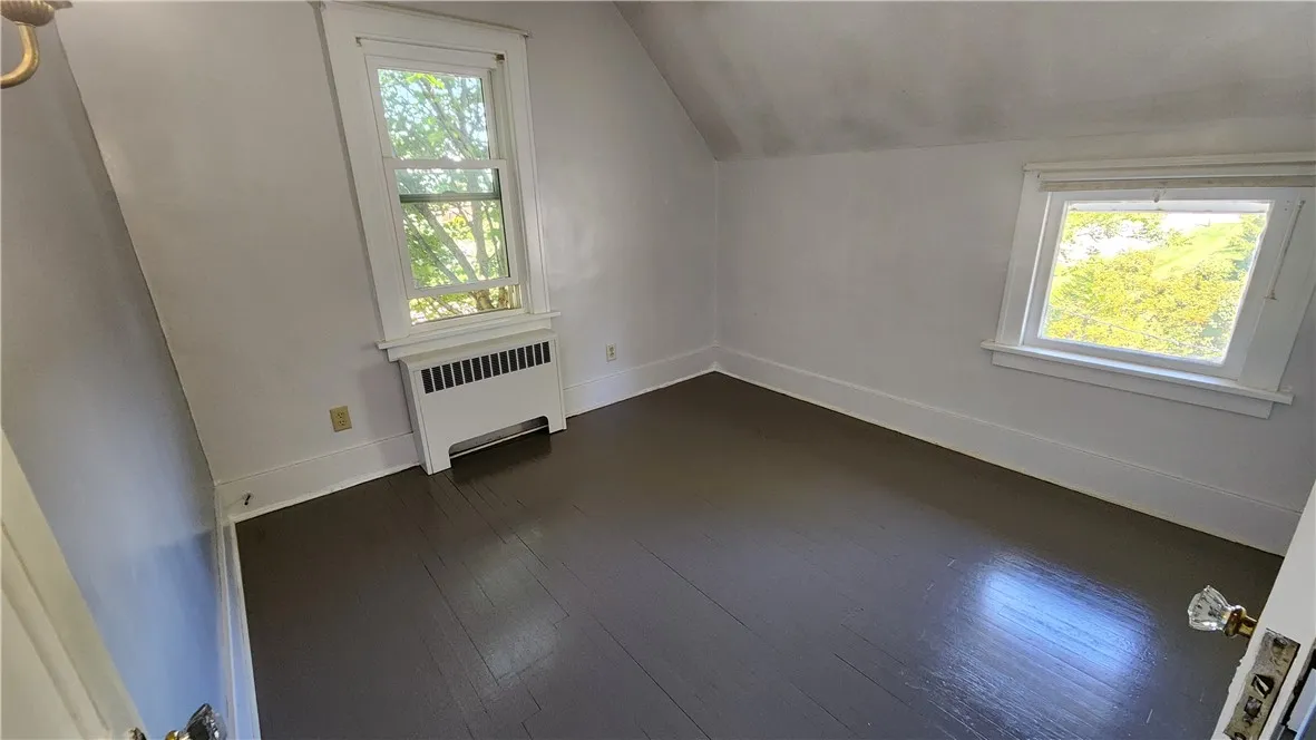 1128 Ridge Road, Webster, New York 14580, Webster, New York 14580, 4 Bedrooms Bedrooms, 7 Rooms Rooms,1 BathroomBathrooms,Residential,For Sale,1128 Ridge Road, Webster, New York 14580,0,R1636092