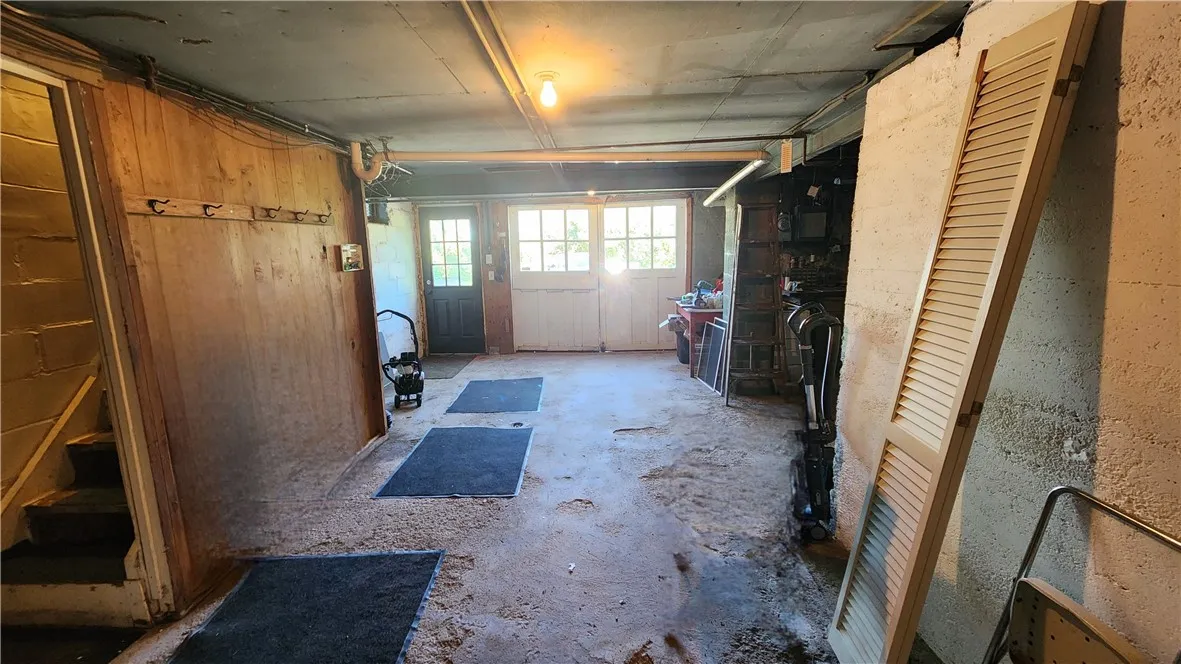 1128 Ridge Road, Webster, New York 14580, Webster, New York 14580, 4 Bedrooms Bedrooms, 7 Rooms Rooms,1 BathroomBathrooms,Residential,For Sale,1128 Ridge Road, Webster, New York 14580,0,R1636092