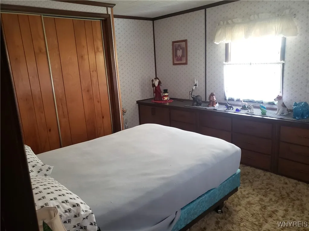 77 Lakewood Village, Shelby, New York 14103, Shelby, New York 14103, 2 Bedrooms Bedrooms, 6 Rooms Rooms,1 BathroomBathrooms,Residential,For Sale,77 Lakewood Village, Shelby, New York 14103,0,B1635701