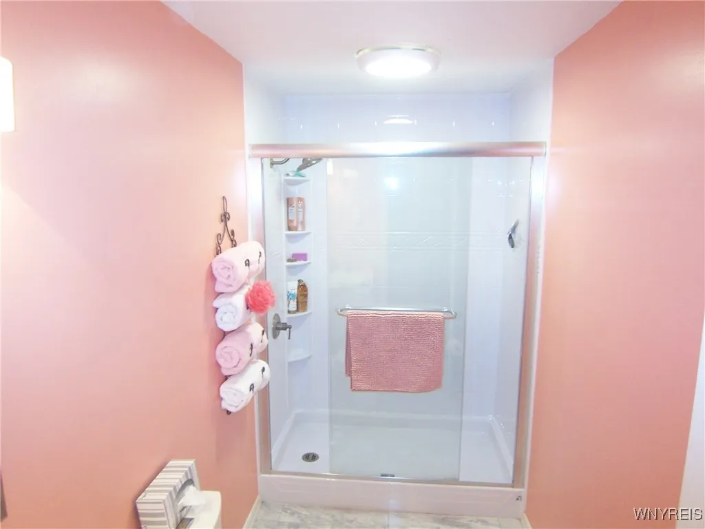 9196 Transit Road, Stafford, New York 14143, Stafford, New York 14143, 4 Bedrooms Bedrooms, 8 Rooms Rooms,1 BathroomBathrooms,Residential,For Sale,9196 Transit Road, Stafford, New York 14143,0,B1636012