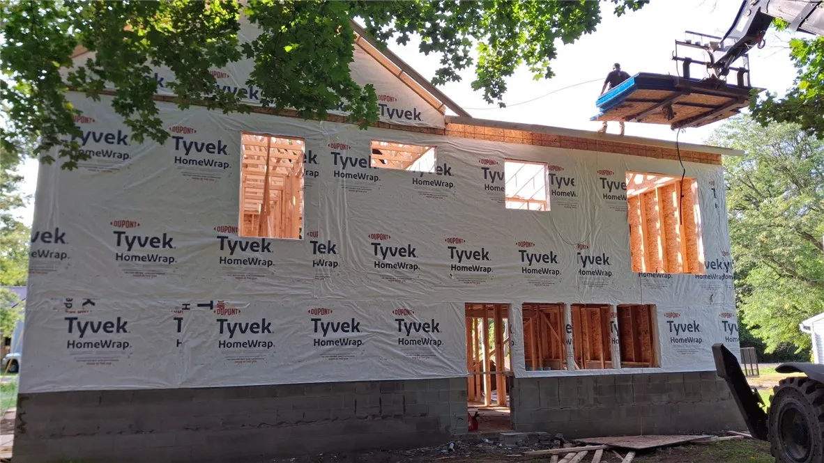 6648 Lakeside Road, Ontario, New York 14519, Ontario, New York 14519, 3 Bedrooms Bedrooms, 11 Rooms Rooms,2 BathroomsBathrooms,Residential,For Sale,6648 Lakeside Road, Ontario, New York 14519,0,R1636136