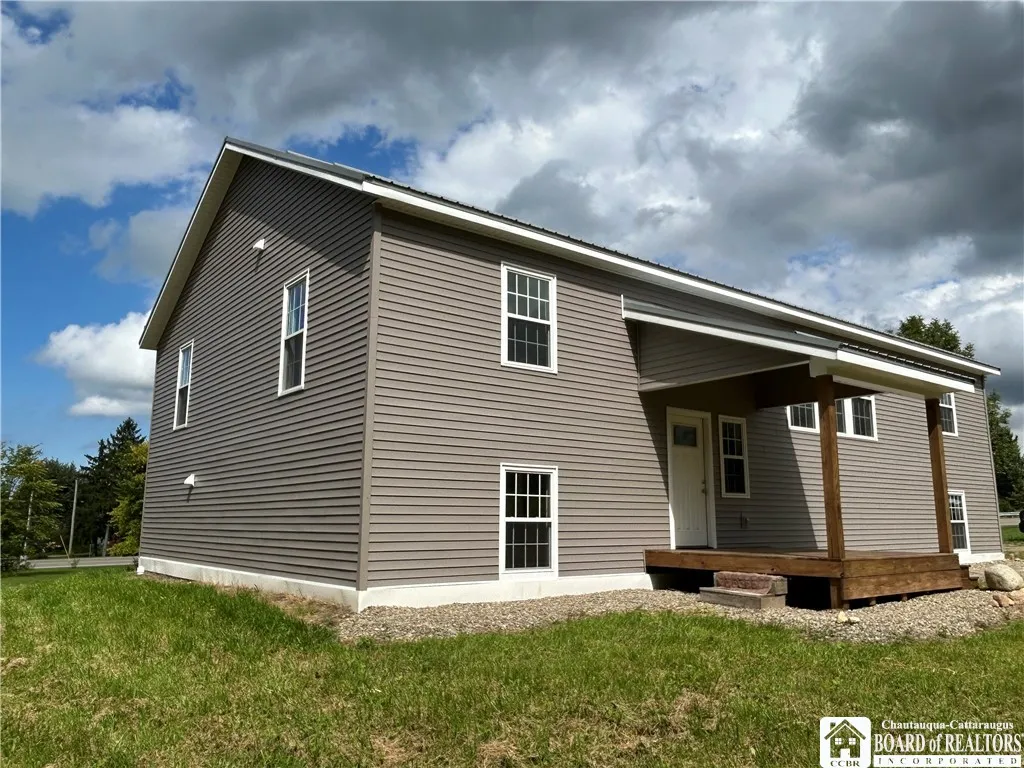 10097 Center Road, Sheridan, New York 14062, Sheridan, New York 14062, 3 Bedrooms Bedrooms, 11 Rooms Rooms,3 BathroomsBathrooms,Residential,For Sale,10097 Center Road, Sheridan, New York 14062,0,R1636139