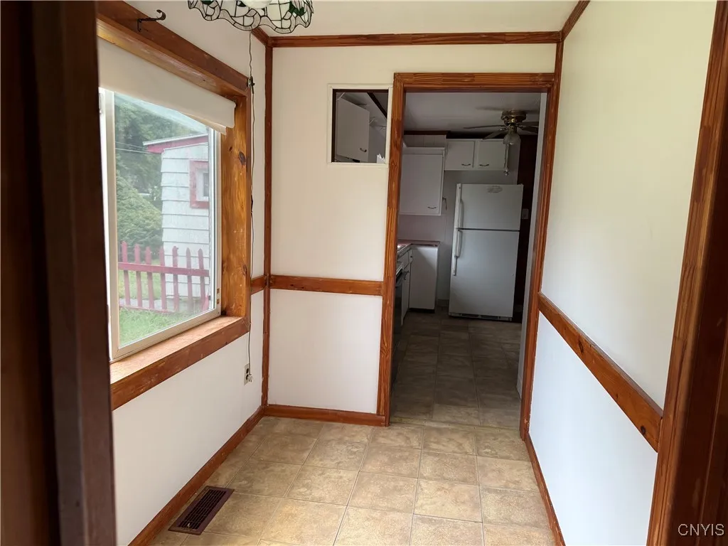 201 Beley Avenue, Salina, New York 13211, Salina, New York 13211, 2 Bedrooms Bedrooms, 5 Rooms Rooms,1 BathroomBathrooms,Residential,For Sale,201 Beley Avenue, Salina, New York 13211,0,S1635301