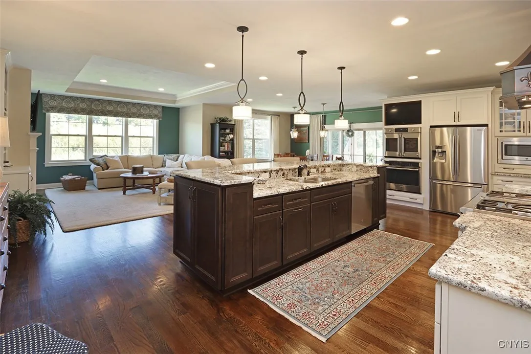 117 Indian Runner Cir Circle, Manlius, New York 13, Manlius, New York 13104, 5 Bedrooms Bedrooms, 8 Rooms Rooms,4 BathroomsBathrooms,Residential,For Sale,117 Indian Runner Cir Circle, Manlius, New York 13,0,S1635978