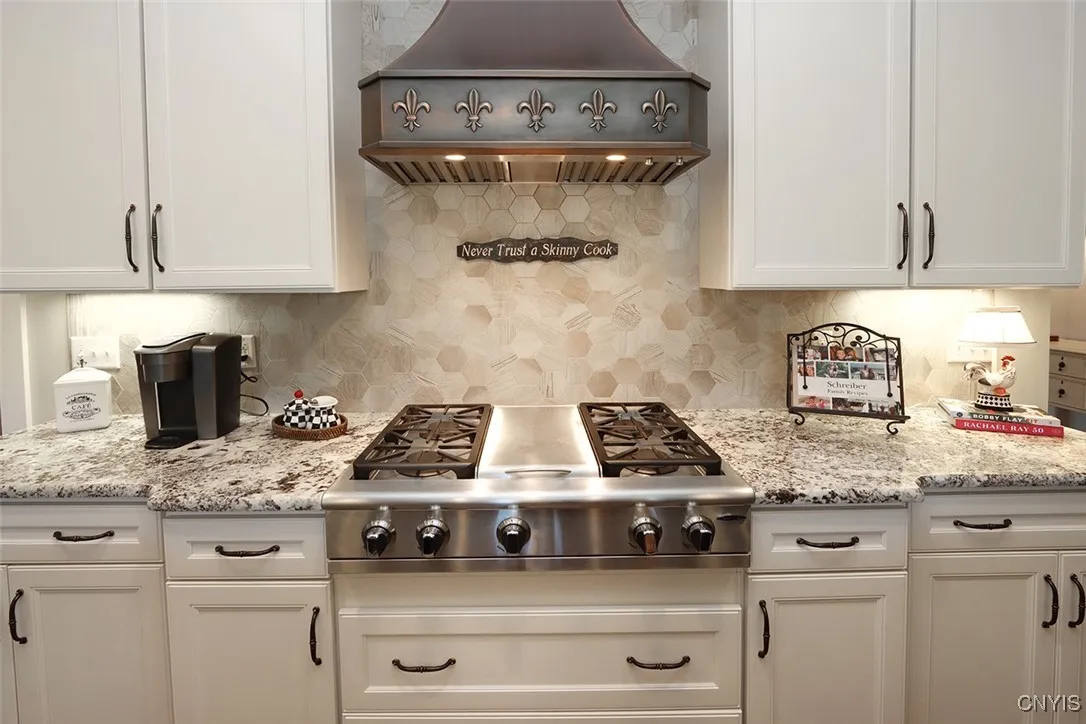 117 Indian Runner Cir Circle, Manlius, New York 13, Manlius, New York 13104, 5 Bedrooms Bedrooms, 8 Rooms Rooms,4 BathroomsBathrooms,Residential,For Sale,117 Indian Runner Cir Circle, Manlius, New York 13,0,S1635978