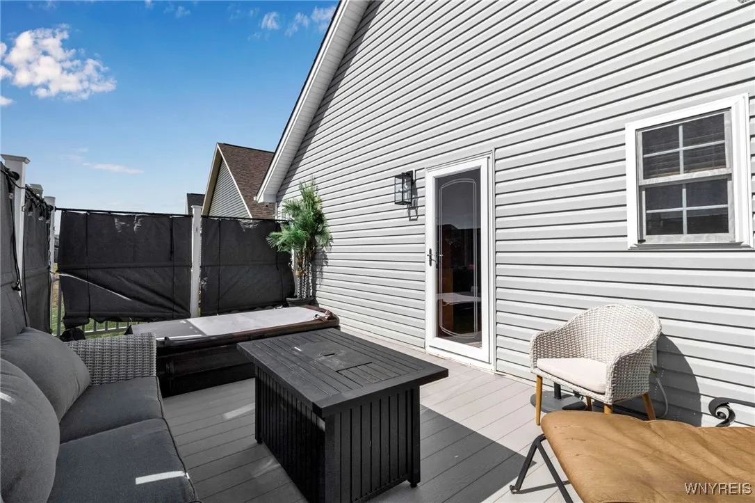 30 Sedge, Lancaster, New York 14086, Lancaster, New York 14086, 2 Bedrooms Bedrooms, 6 Rooms Rooms,2 BathroomsBathrooms,Residential,For Sale,30 Sedge, Lancaster, New York 14086,0,B1636043