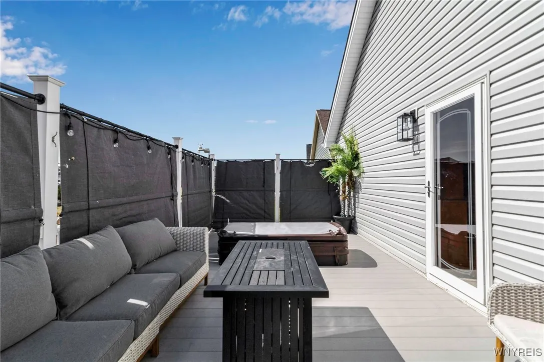 30 Sedge, Lancaster, New York 14086, Lancaster, New York 14086, 2 Bedrooms Bedrooms, 6 Rooms Rooms,2 BathroomsBathrooms,Residential,For Sale,30 Sedge, Lancaster, New York 14086,0,B1636043