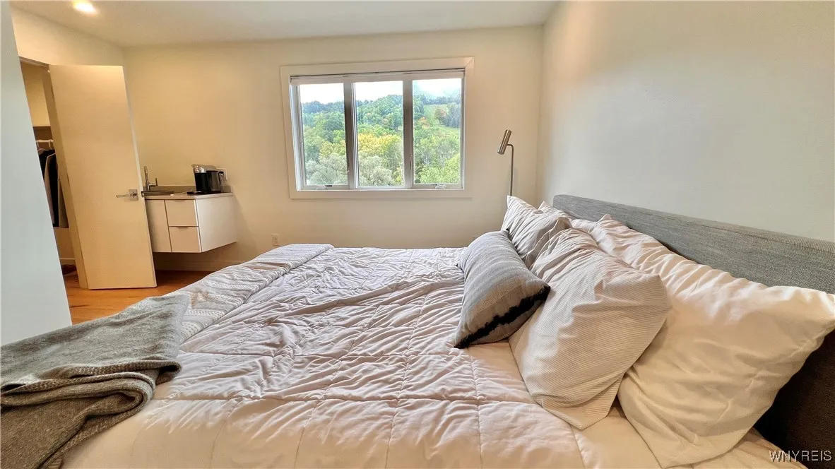 14 Stone, Ellicottville, New York 14731, Ellicottville, New York 14731, 4 Bedrooms Bedrooms, 8 Rooms Rooms,2 BathroomsBathrooms,Residential,Closed,14 Stone, Ellicottville, New York 14731,0,B1636114
