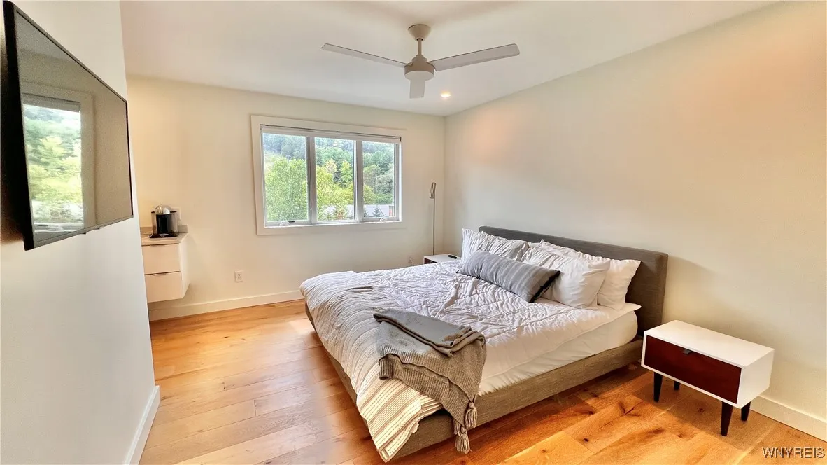 14 Stone, Ellicottville, New York 14731, Ellicottville, New York 14731, 4 Bedrooms Bedrooms, 8 Rooms Rooms,2 BathroomsBathrooms,Residential,Closed,14 Stone, Ellicottville, New York 14731,0,B1636114
